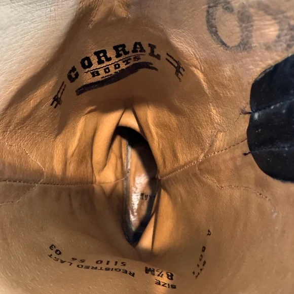 Corral Brown and Gray Embroidered Western Heeled Boots - Picture 5 of 5